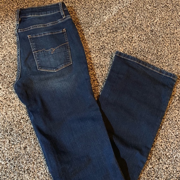 New York & Company Denim - SOHO NY&Co Jeans, Curvy Bootcut, Size 4